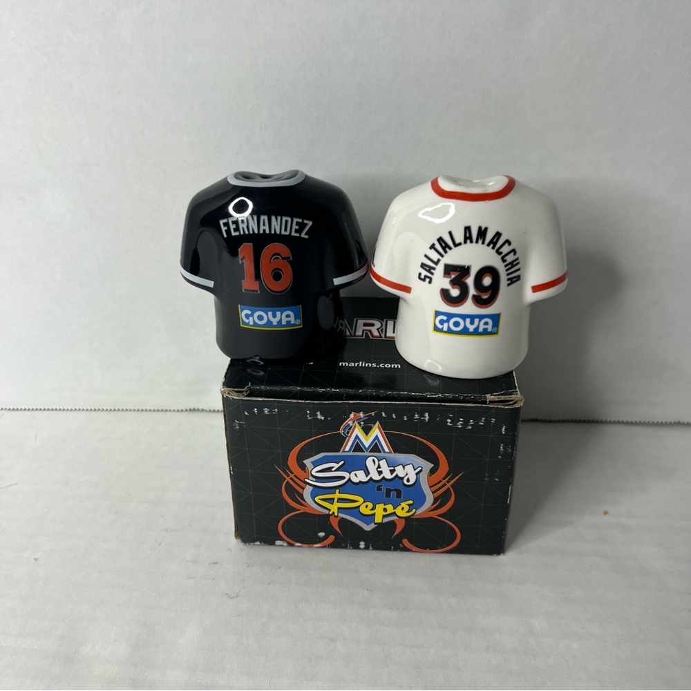 Goya salt and pepper shakers Salty and Pepe new in box fl marlins